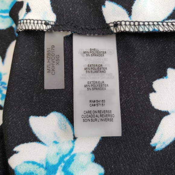 Calvin Klein Black/Seaglass Asymmetrical Top NWT - Picture 4 of 4